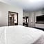 La Quinta Inn & Suites by Wyndham Allen At The Village