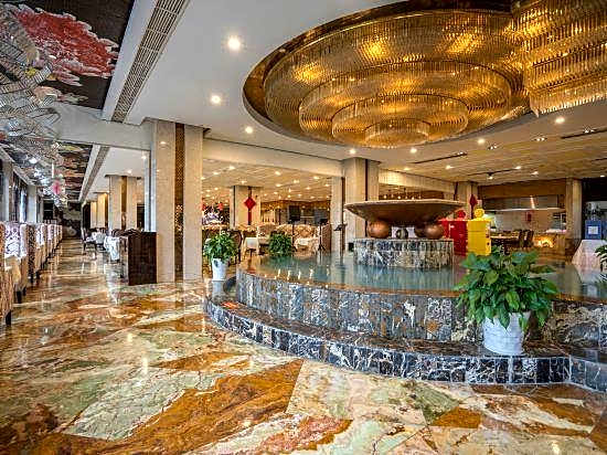 Luotuo Forever Peace Hotel