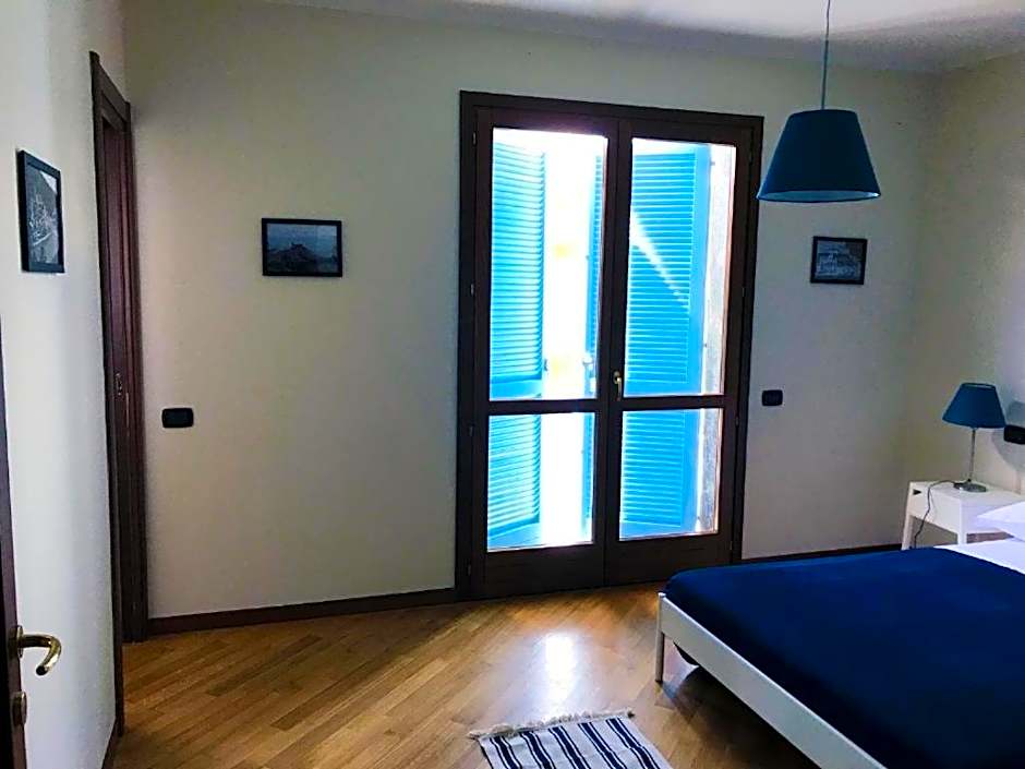 CYTRUS rooms