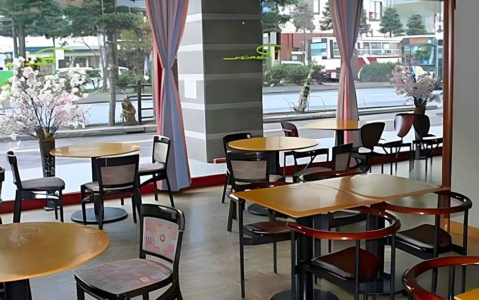 Court Hotel Asahikawa