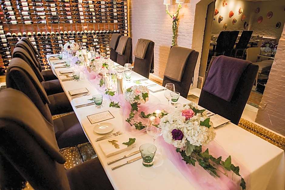 The Ivy Hotel