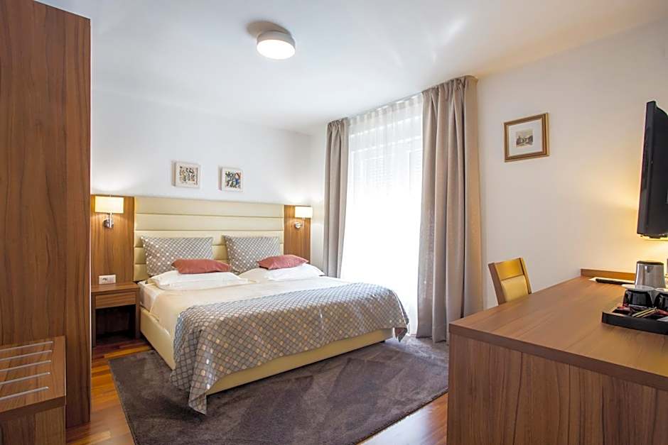 Residence Villa Karda