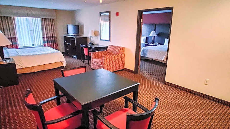 DoubleTree by Hilton Owatonna