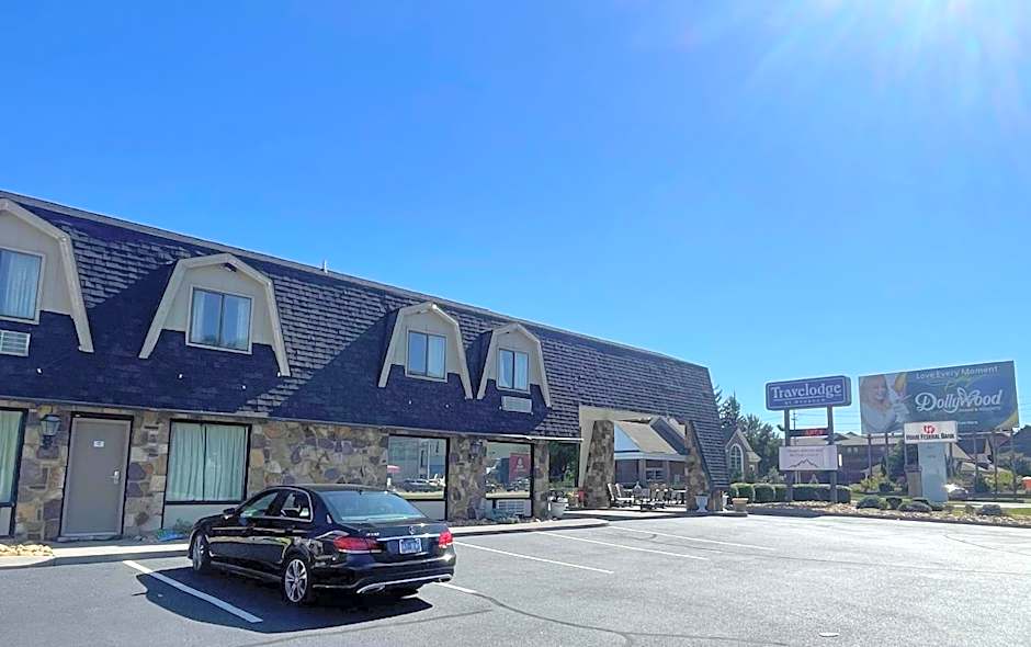 Travelodge by Wyndham Pigeon Forge Dollywood Lane