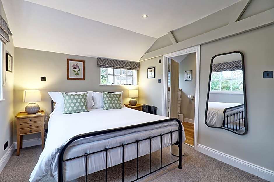Noble Goose Rooms