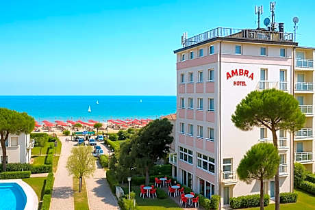 HOTEL AMBRA - Fronte Mare - Vicinissimi al Centro