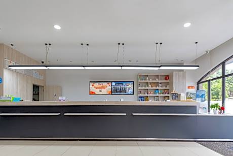 Hanting Hotel Yibin Changning Shunan Bamboo Sea