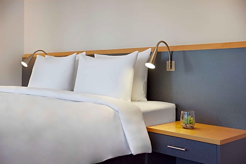 Lindner Hotel Leverkusen BayArena, part of JdV by Hyatt