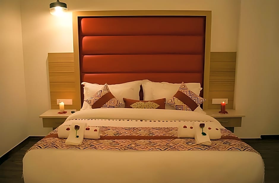 One Earth GG Regency (80 Steps to Golden Temple)