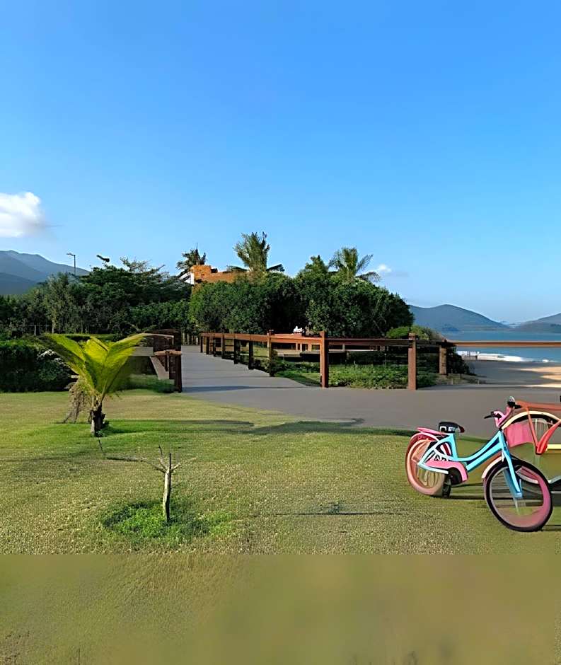 Casa condomínio frente a praia, sinuca, wi-fi, area kids