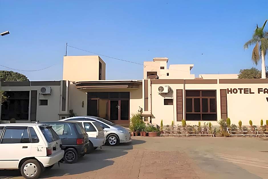 Photo 1 of 17 of Hotel Faran