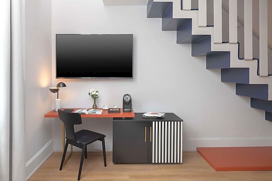 Anglo American Hotel Florence, Curio Collection by Hilton