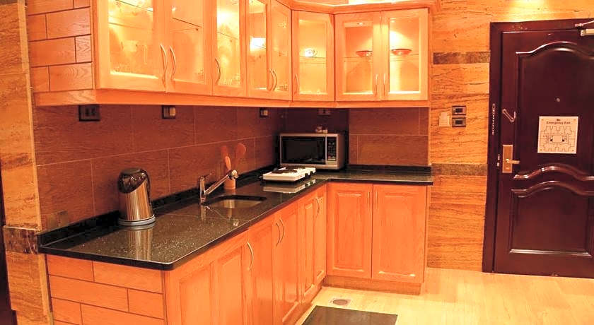 Jad Hotel Suites