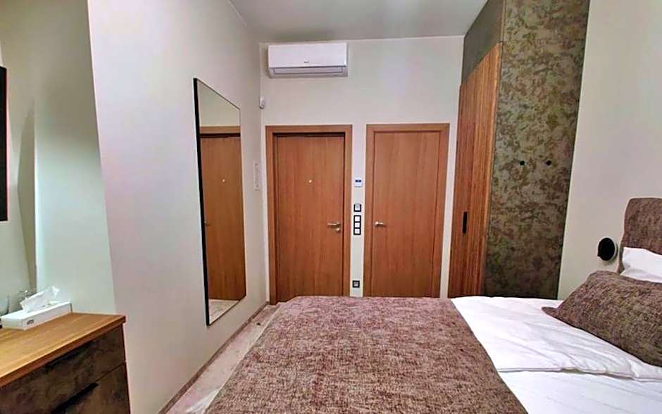 Vvinn Hotel
