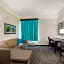 La Quinta Inn & Suites by Wyndham Mission At West Mcallen