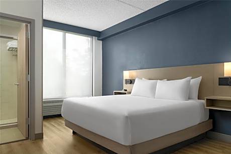 King Room with Sofa Bed