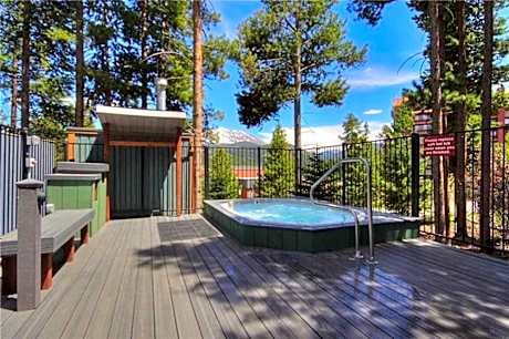 Los Pinos by Breckenridge Resort Managers