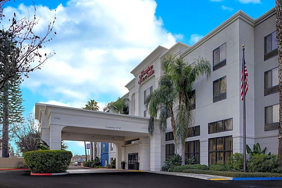 Hampton Inn By Hilton & Suites Tulare