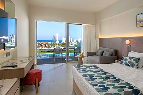 Sea View Junior Suite with Private Pool & Jacuzzi
