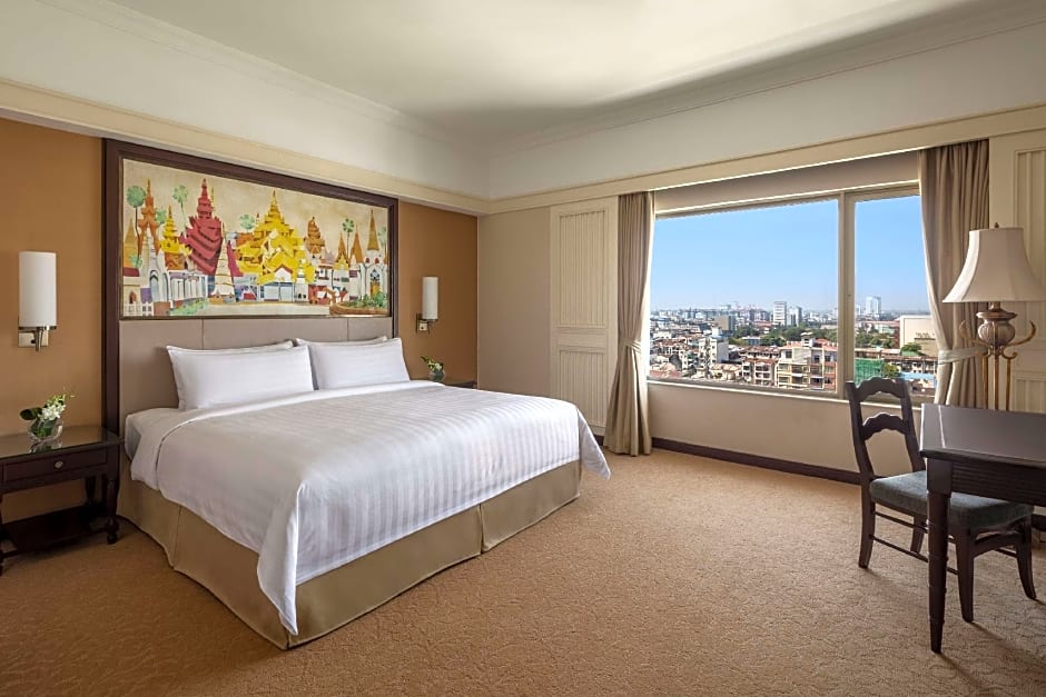 Sule Shangri-La, Yangon Hotel