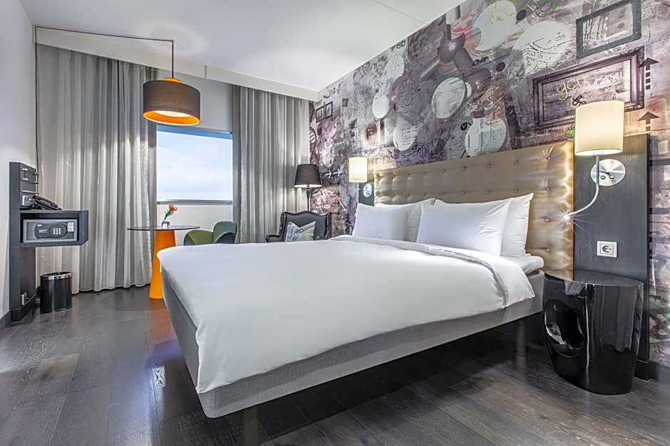 Radisson Blu Riverside Hotel