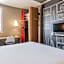 ibis Bordeaux Centre Bastide