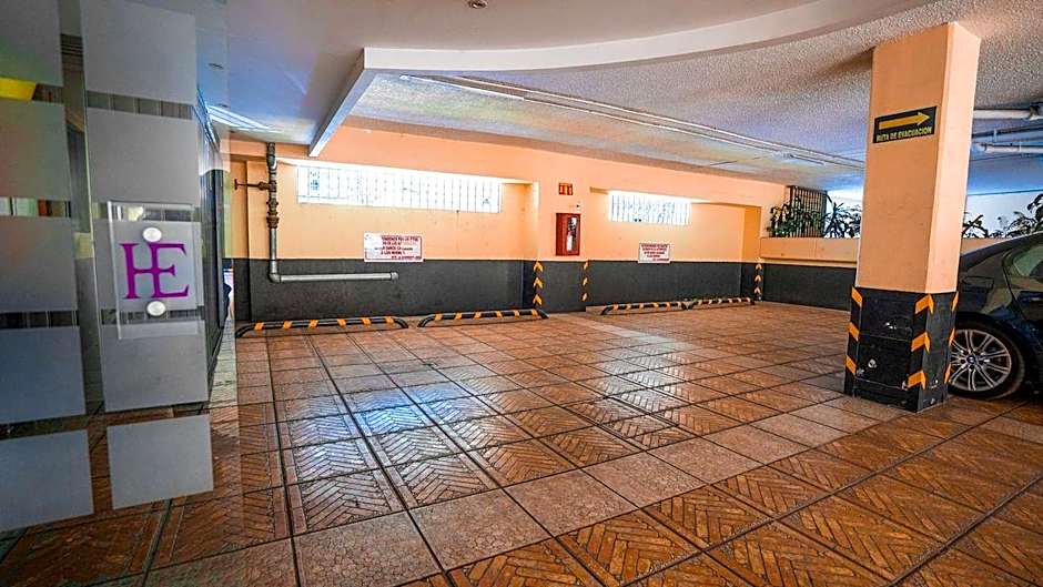 Hotel Embassy