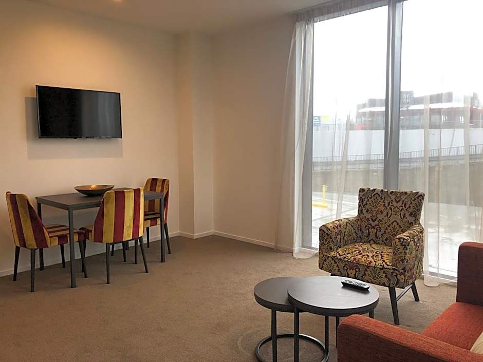Ramada Suites by Wyndham Auckland Manukau Pacfic Centre