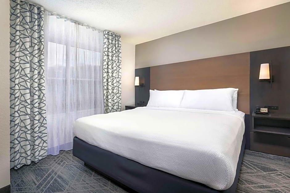 Country Inn & Suites by Radisson Asheville Downtown Tunnel Road