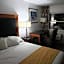 Knights Inn - Kissimmee Orlando