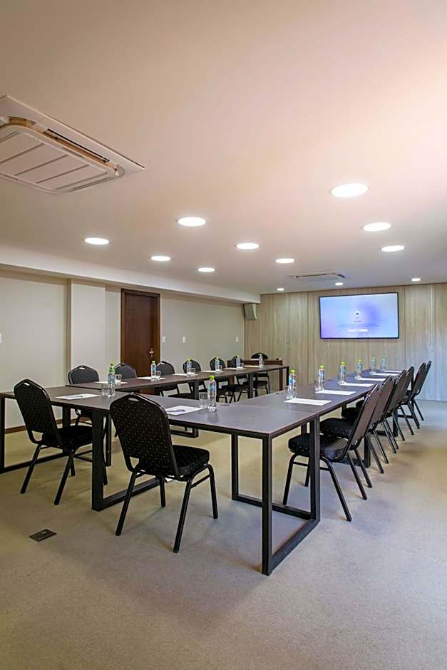 Las Lomas Casa Hotel