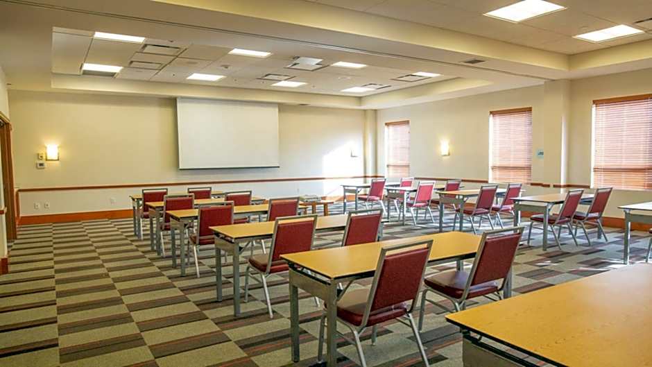 Holiday Inn Express Columbus Airport Easton By IHG