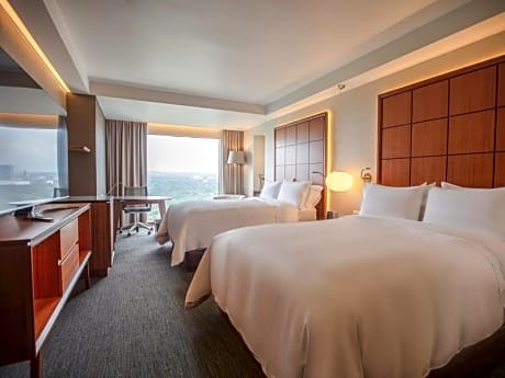 Deluxe Two Double Beds
