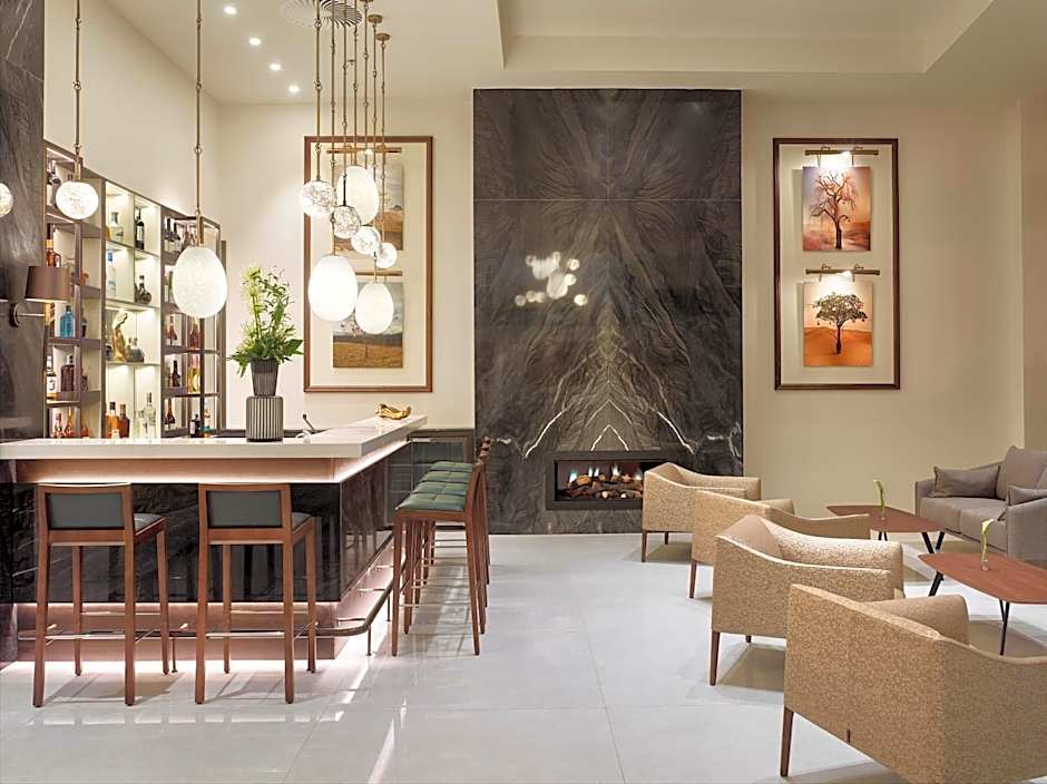 EST Grand Hotel Savoy