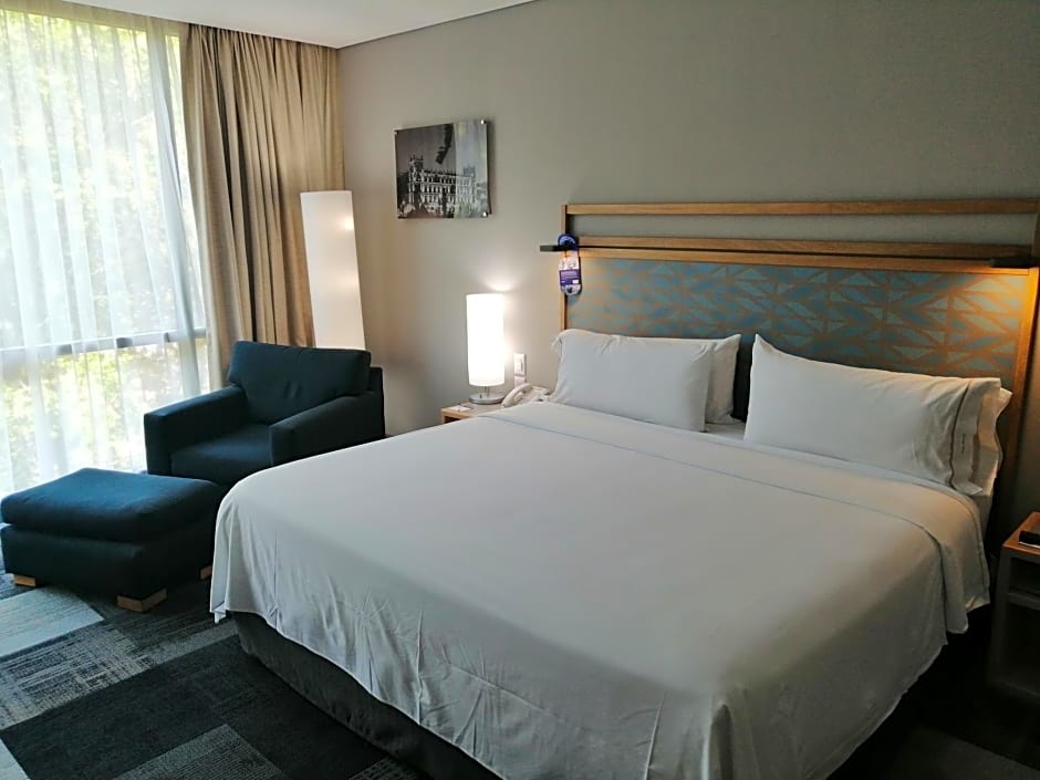 Holiday Inn Express Mexico Reforma by IHG