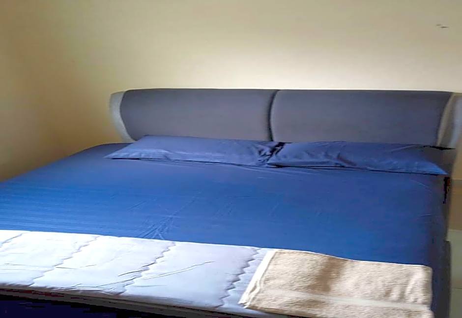 OYO Home 90904 Ray Yan Guesthouse