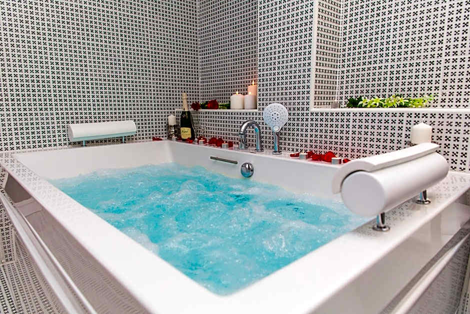 Hospedium Hotel Cañitas Maite Gastronómico