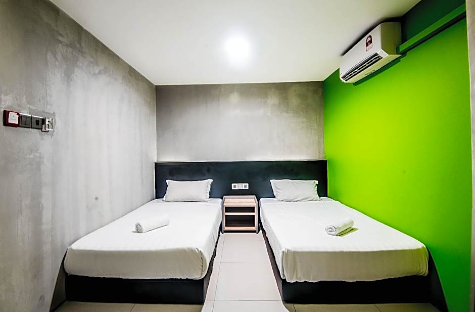 Monaco Boutique Hotel Sadong Jaya