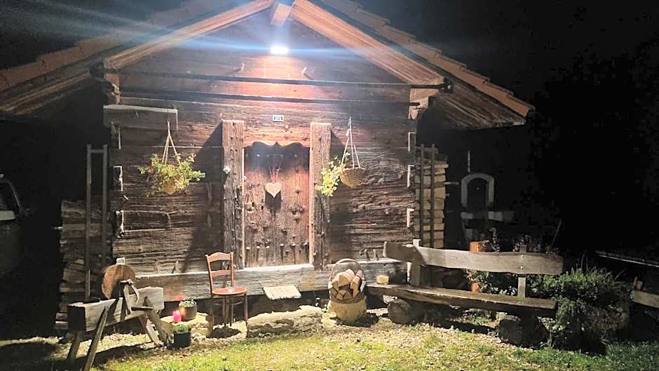 Miramont Horse Trekking Hostel