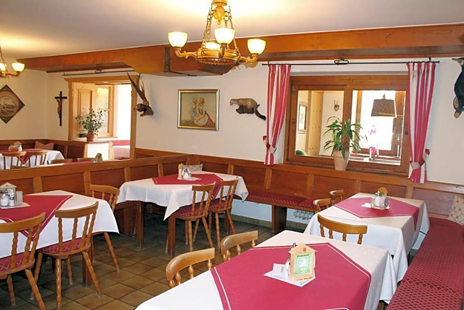 DEVA Hotel-Restaurant Fischerwirt inklusive Chiemgau Card