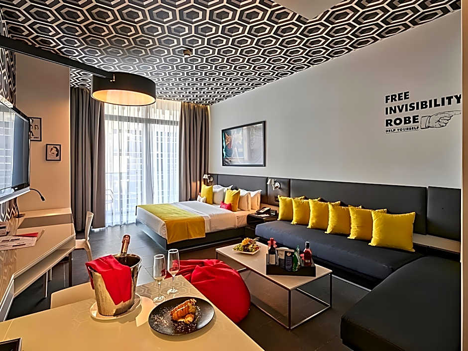 The Smallville Hotel