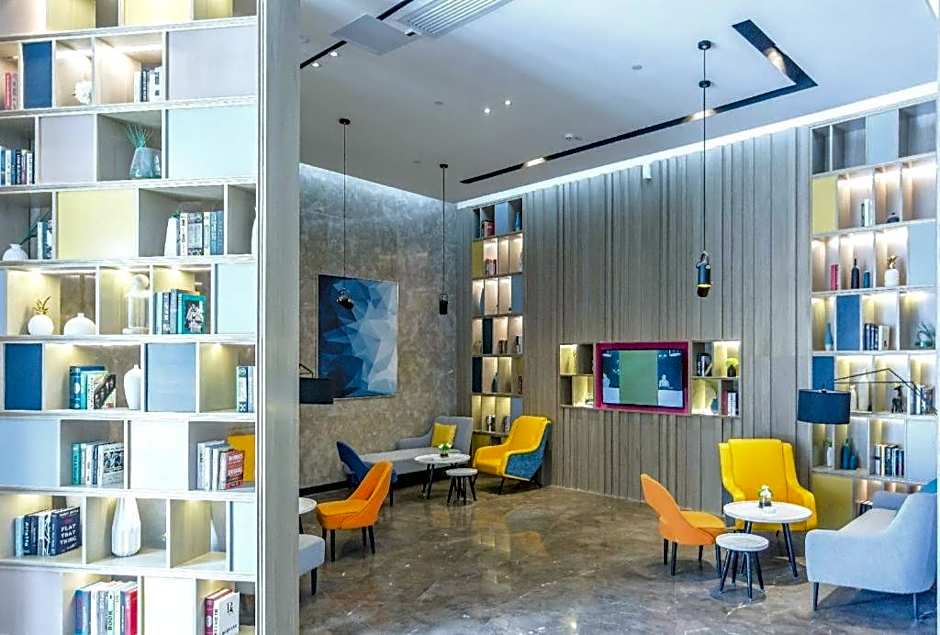 Echarm Hotel Yangjiang Baili Plaza