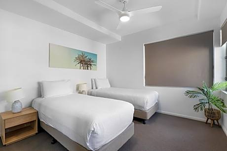 Two-Bedroom Apartment Ocean View