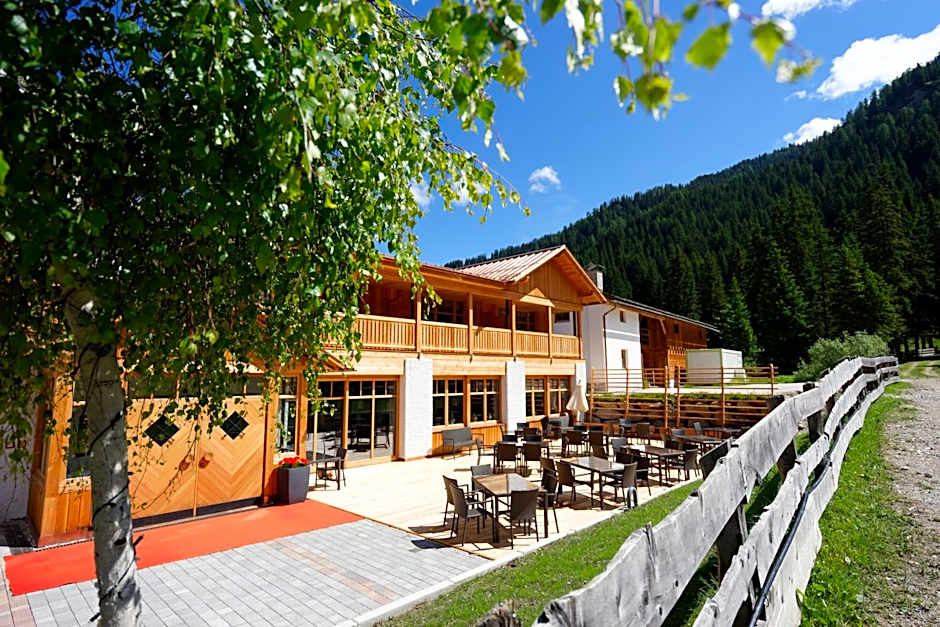 Alpin Natur Hotel Brückele