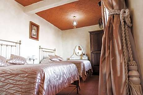 Standard Double Room with Two Double Beds