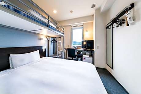 Single Room - Non-Smoking