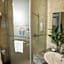 Greentree Inn Anhui Fuyang Funan East Huaihe Road Express Hotel
