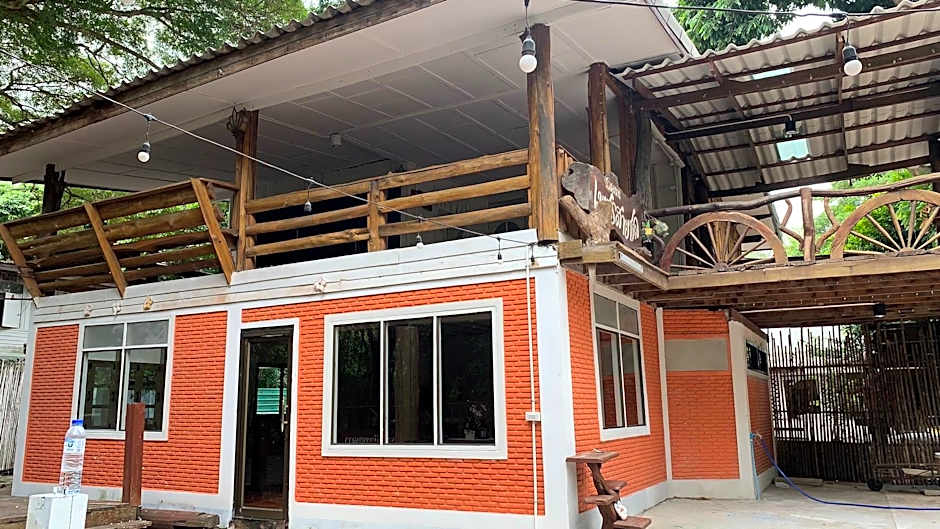 Maleena Garden at Lam Takhong Riverside