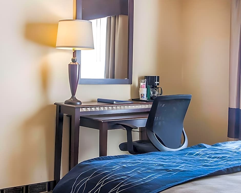 Comfort Inn & Suites Elk City South
