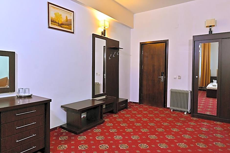 Hotel Magic GT Trivale